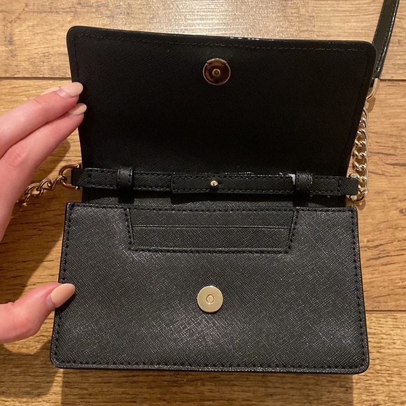 Black Kate spade cross body - Picture 4 of 6